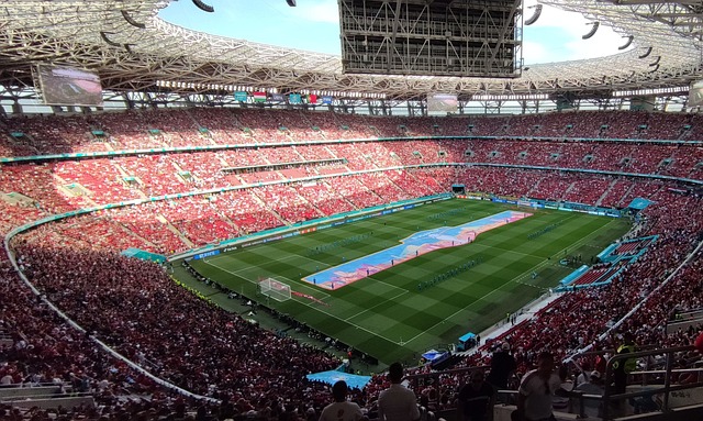 屡屡在强敌 屡屡在强敌